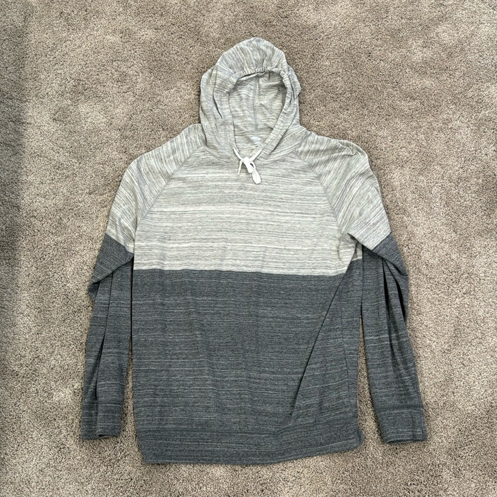 Old Navy XL two tone Lightweight longsleeve hoodie shirt